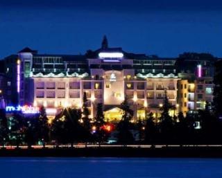 TTC Hotel Premium - Ngoc Lan
