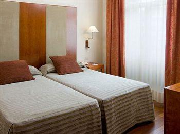 NH Collection Madrid Abascal