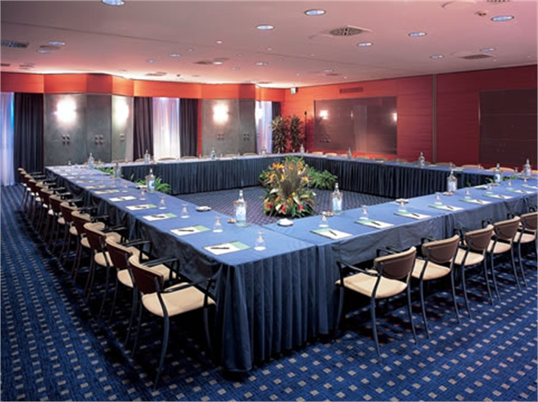 NH Bologna Villanova