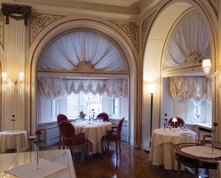 NH Collection Flower Market