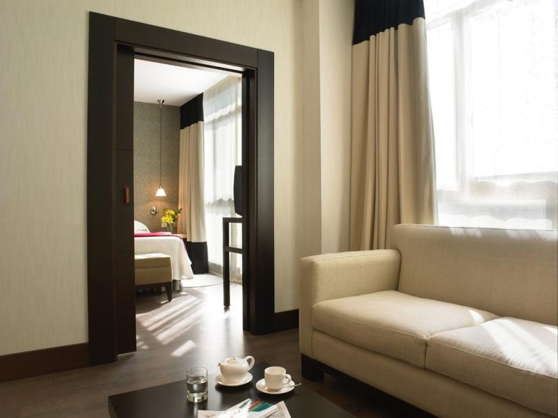 NH Collection Sevilla (Nh Central Convenciones Hotel Seville, Nh Central Convenciones Seville, Nh Ho