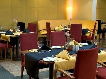 NH Ciudad de Santiago