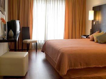 NH Ciudad de Santiago