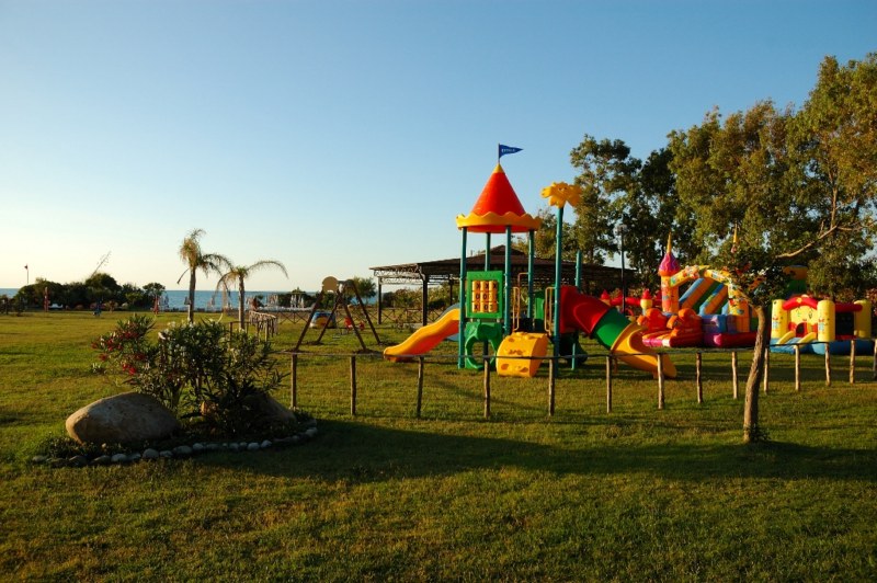 Acacia Resort
