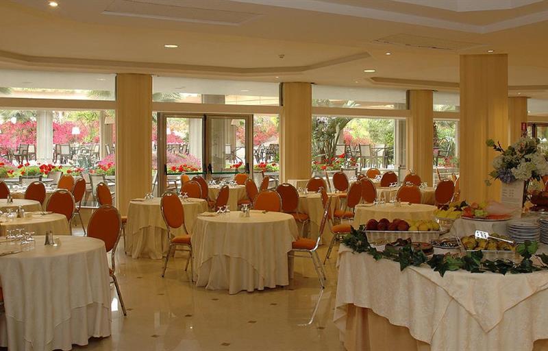 Acacia Resort