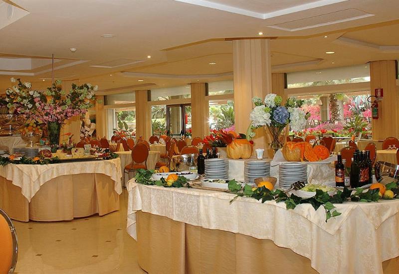 Acacia Resort