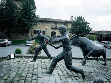 NH Pamplona El Toro