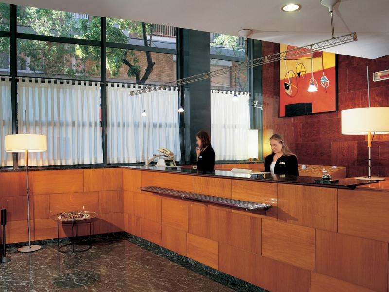 NH Barcelona Entenza
