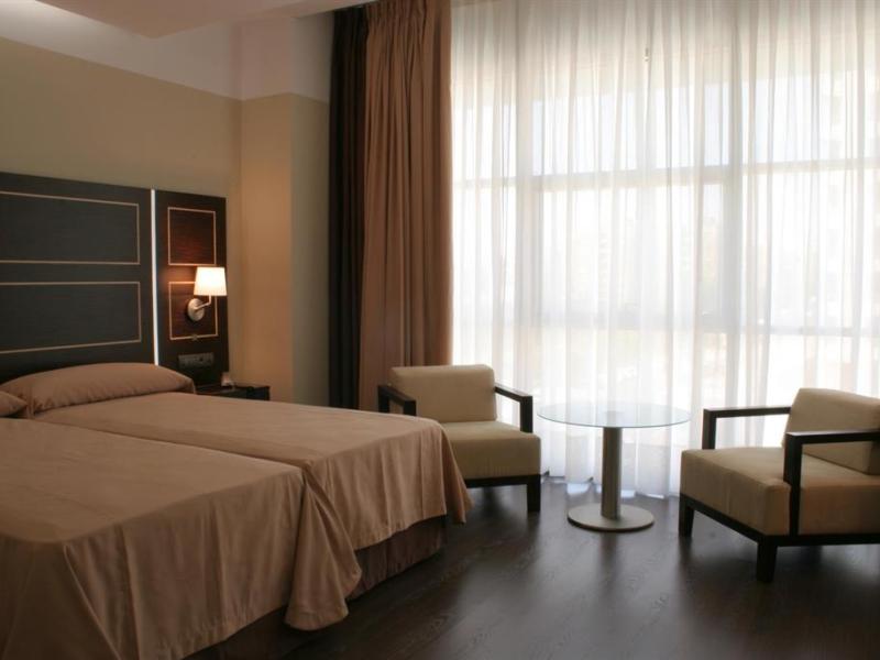 NH Gran Hotel Casino Extremadura