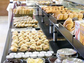 NH Barcelona Eixample