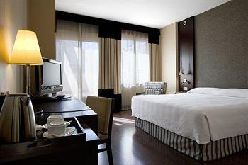 NH Barcelona Eixample