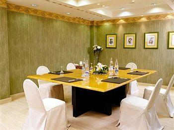 Hotel NH Madrid Nacional