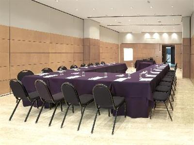 NH Sevilla Plaza de Armas (Nh Plaza De Armas Hotel Seville, Nh Hotels Seville, Nh Hotel Seville)