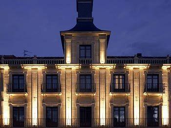 NH Collection Leon Plaza Mayor