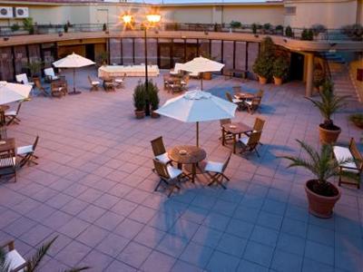 Hotel NH Madrid Sanvy