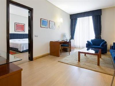 NH Villa de Bilbao