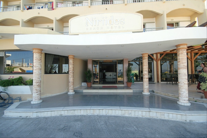 Niriides Beach Hotel