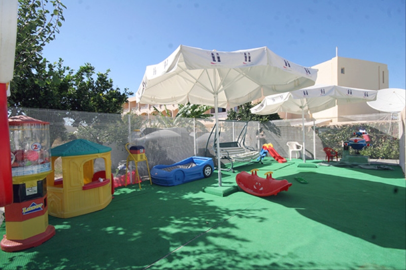 Niriides Beach Hotel