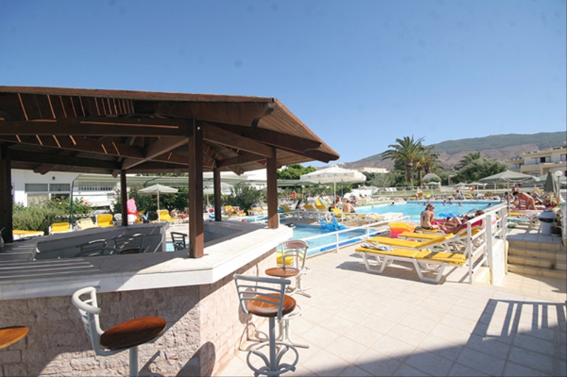 Niriides Beach Hotel