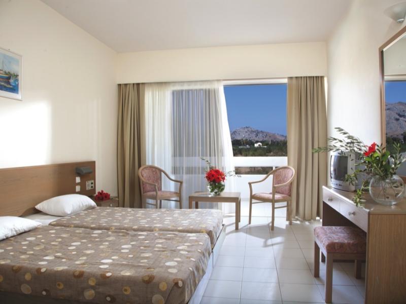 Niriides Beach Hotel