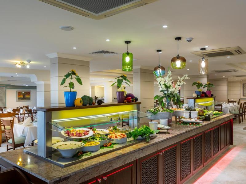 Aquamare Beach Hotel & Spa