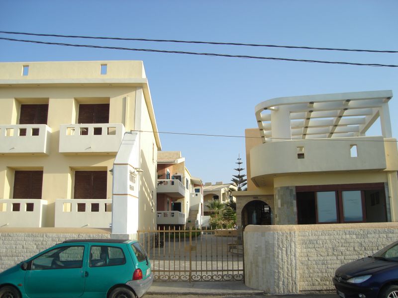 Niros Beach Apartments