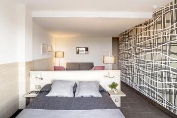 Отель Aqua Hotel Aquamarina & Spa Испания, Санта-Сусанна, фото 12