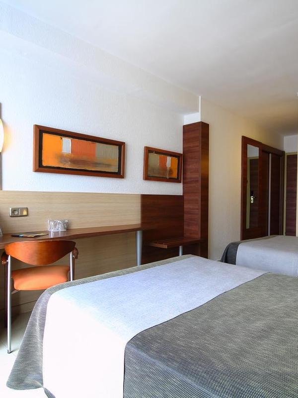 Aqua Hotel Aquamarina & Spa