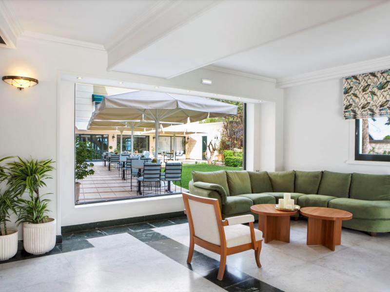 Ramada Athens Club Attica Riviera