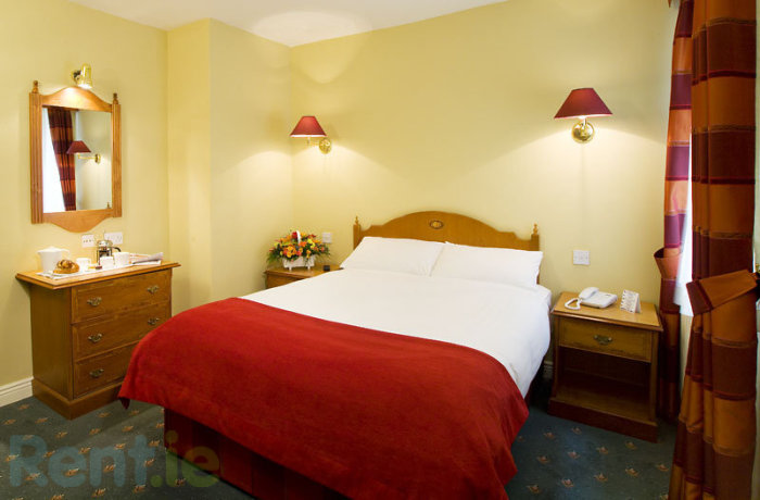 North Star Hotel & Premier Club Suites