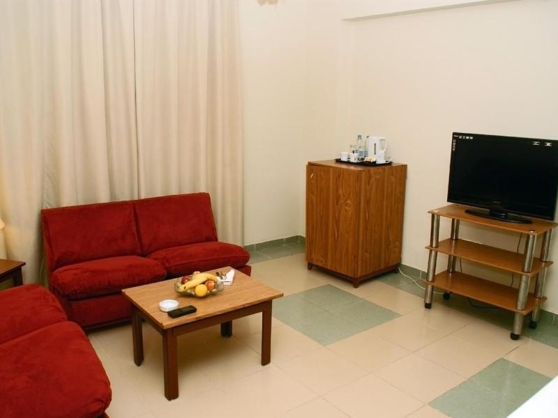 Aqua Vista Hotel & Suites