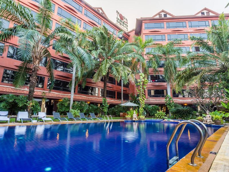 Nova Park Hotel