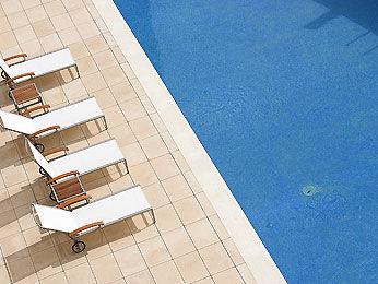 Novotel Barcelona Cornella