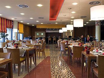 Novotel Barcelona Cornella