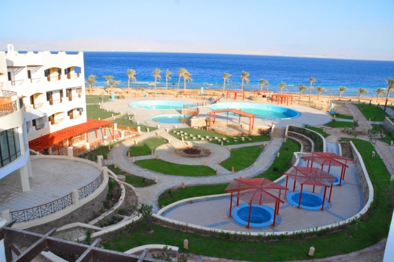 Aquamarine Sun Flower Resort