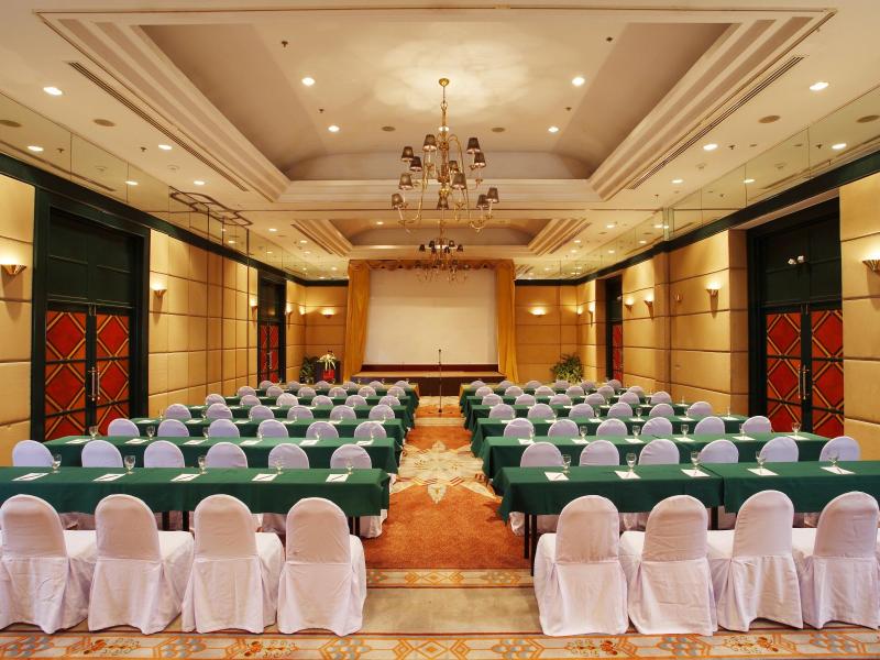 Centara Hotel Hat Yai