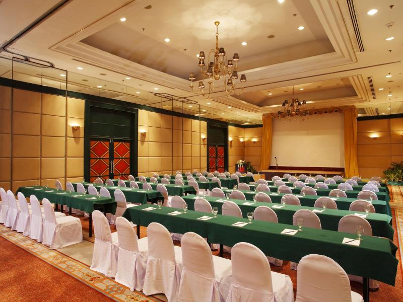 Centara Hotel Hat Yai