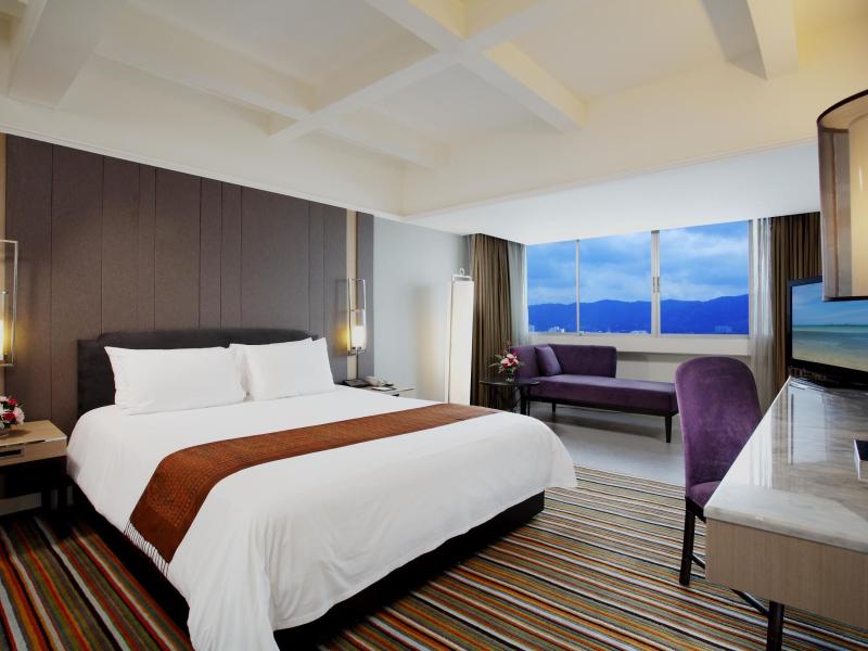 Centara Hotel Hat Yai