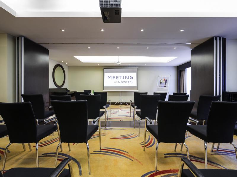 Novotel Deira Creekside Dubai