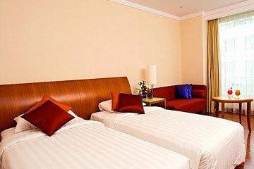 Отель Novotel Jakarta Mangga Dua Square Индонезия, о Ява, фото 4