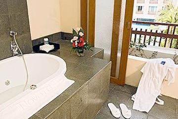 Отель Novotel Jakarta Mangga Dua Square Индонезия, о Ява, фото 9