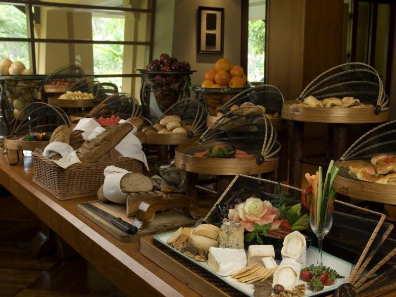 Nusa Dua Beach Hotel & Spa