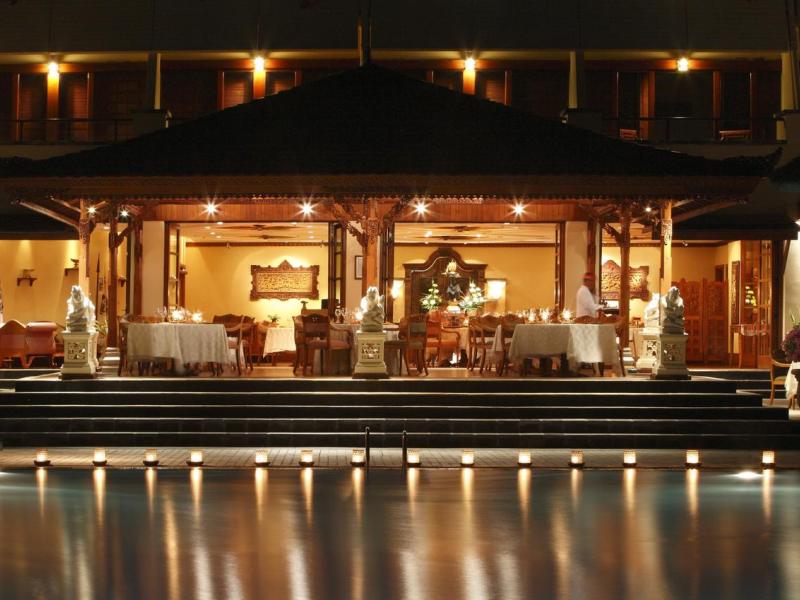Nusa Dua Beach Hotel & Spa