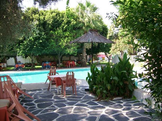 Oasis Hotel Bungalows