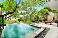 The Oasis Beach Benoa