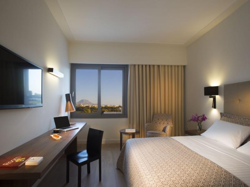 Aquila Atlantis Hotel