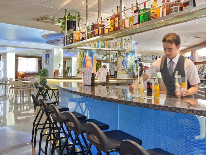 GHT Oasis Park & SPA