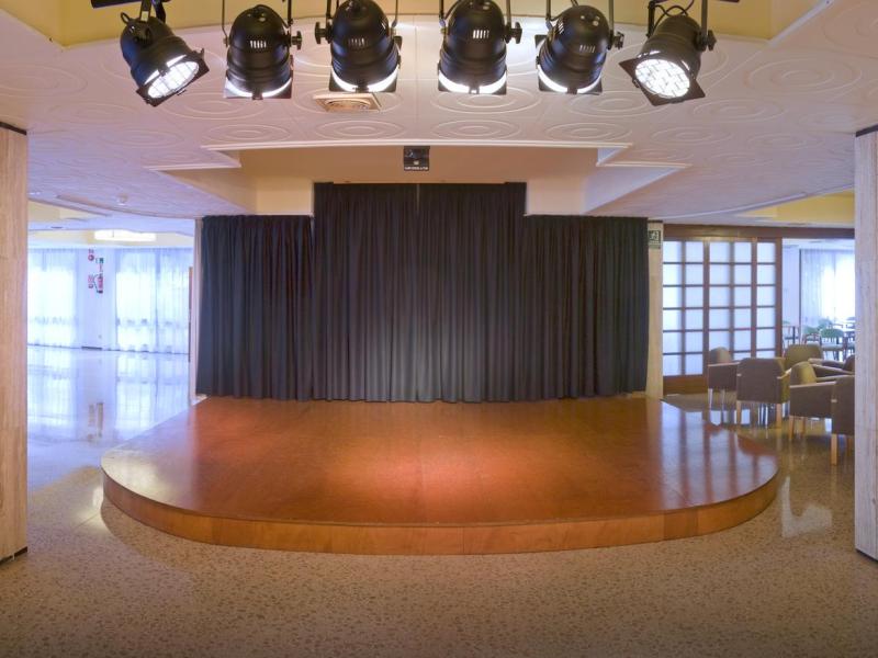 GHT Oasis Park & SPA