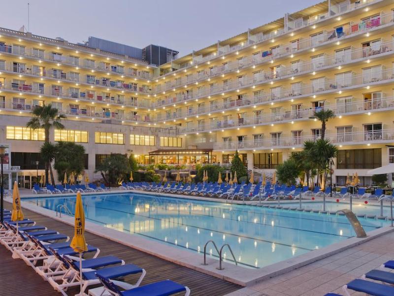 GHT Oasis Park & SPA