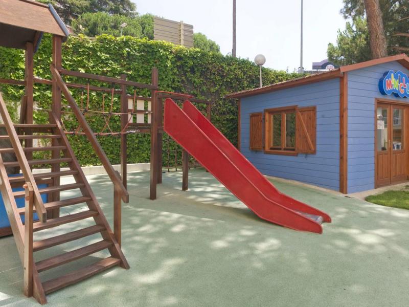 GHT Oasis Park & SPA